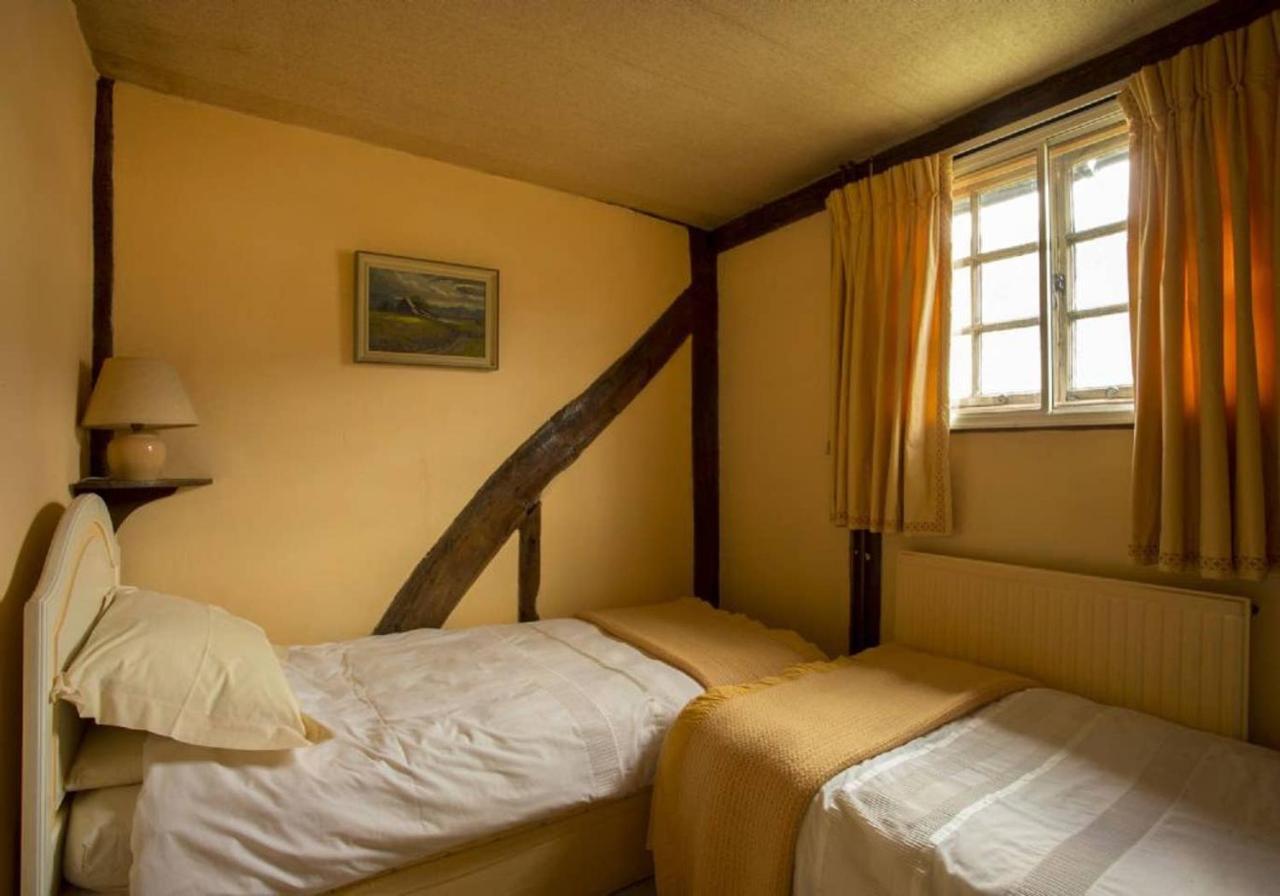 Dolgenau Cottages Trefeglwys Esterno foto